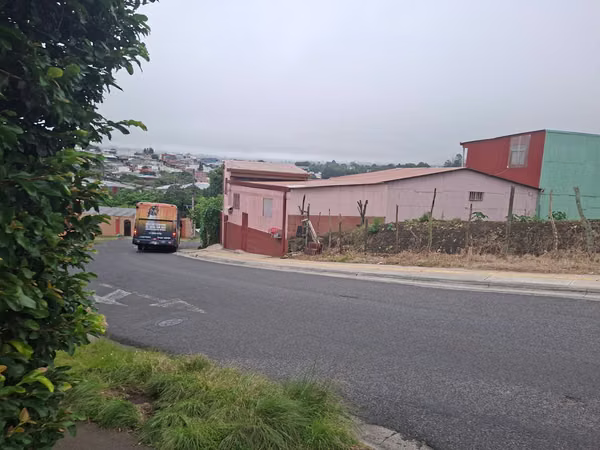 Lote plano mixto de alta densidad en Coronado