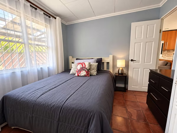 Venta. Oportunidad. Casa de 1 Nivel. Gravilias - Desamparados, San Jose