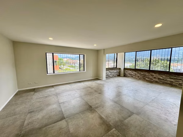 Alquiler Apartamento en Trejos Montealegre