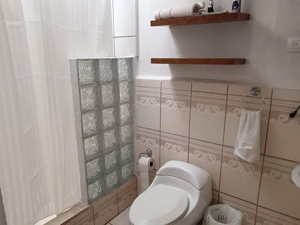 Se Alquila Casa