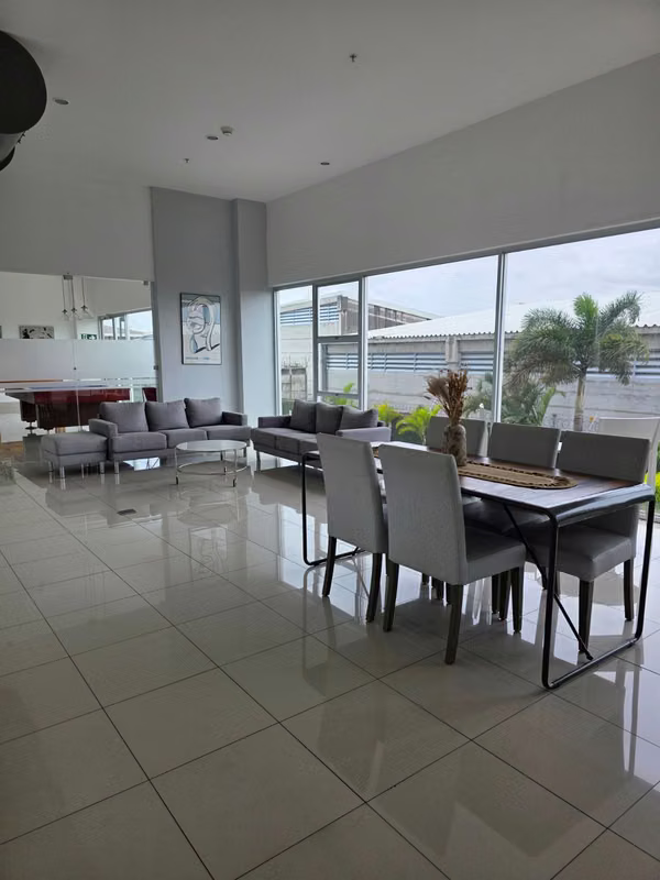 Se Vende Hermoso Apartamento en Condominio Allegro en Lagunilla de Heredia.