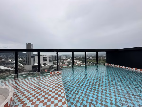 Se alquila apartamento tipo estudio en Sky Garden Sabana para entrega inmediata