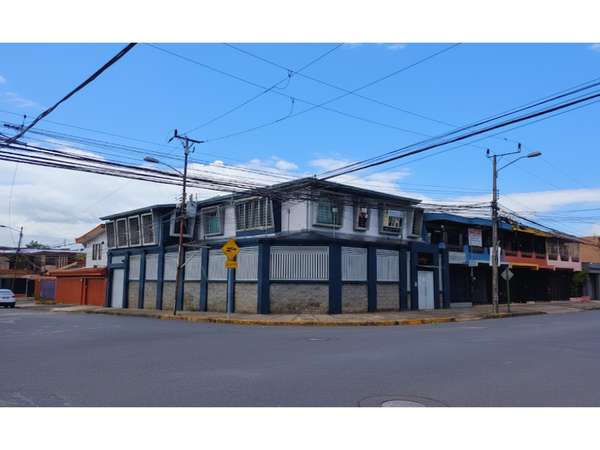 Commercial Building in the Heart of San José, United Nations Quarter