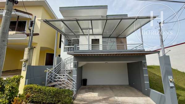 House for Sale in Condo Lomas de Montes de Oca in Sabanilla 3 NJA1410JB
