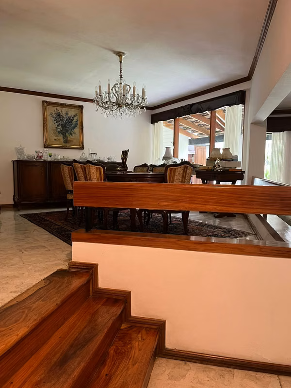 Sale of house in condo in Barrio Dent, San Pedro.