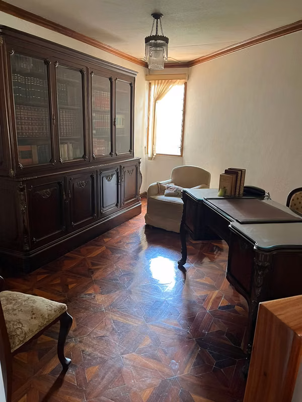 Sale of house in condo in Barrio Dent, San Pedro.