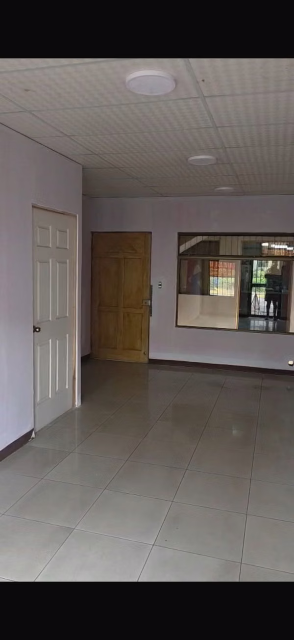 Local comercial en alquiler en Barva