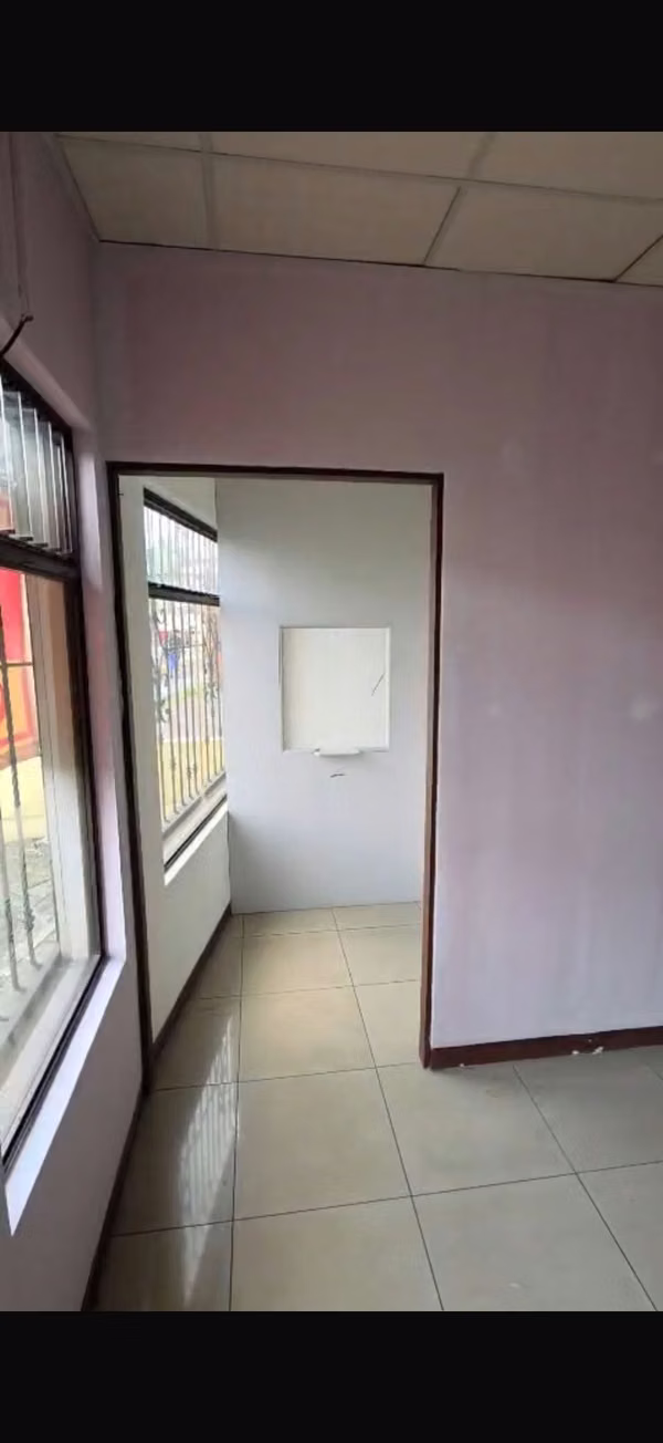 Local comercial en alquiler en Barva