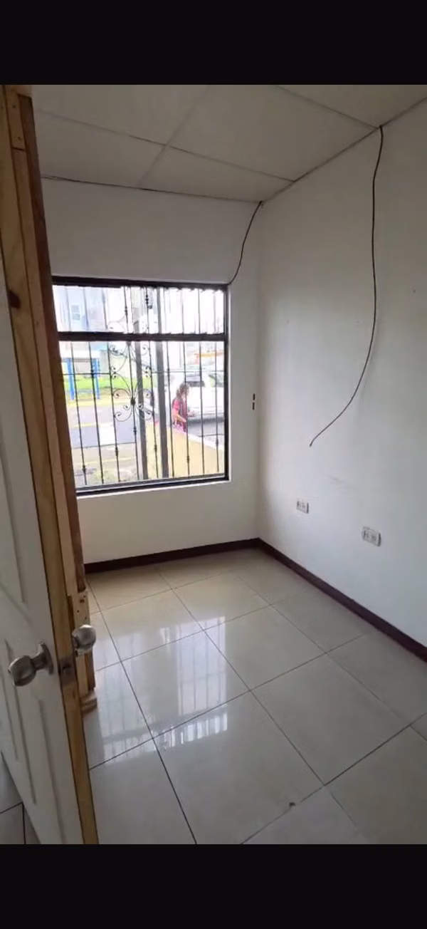 Local comercial en alquiler en Barva