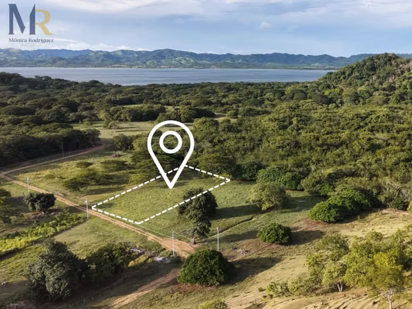 LAND FOR SALE THE CROSS GUANACASTE NEAR THE SEA