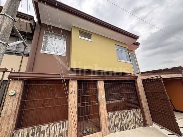 Sale of House in Residential ID43750