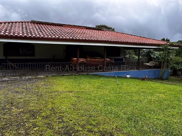 Venta de Casa en Valverde-Rodríguez, Alajuela.