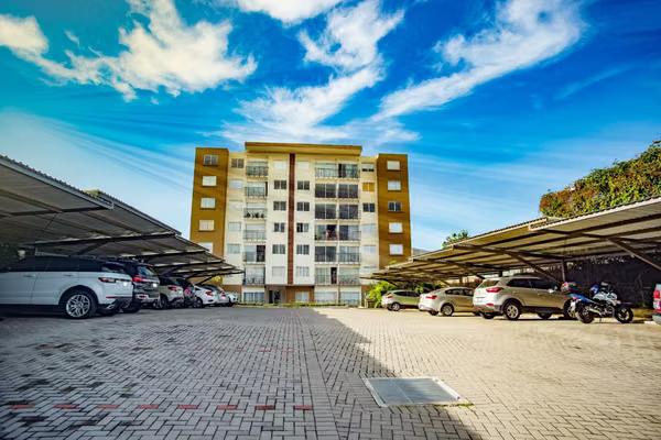 *Alquiler Apartamento Amueblado en el Centro de Alajuela