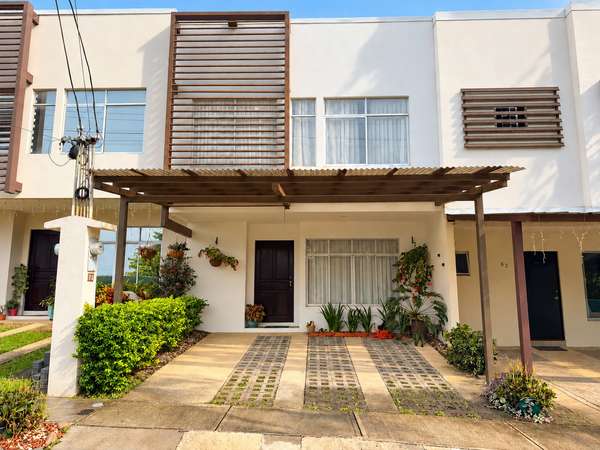 CASA EN VENTA EN SAN PABLO DE HEREDIA - CONDOMINIO LA VALENCIA