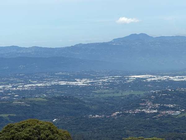 Venta de quinta ubicada en Residencial Mirapol. Poás de Alajuela