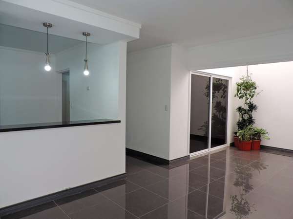  Alquiler de apartamento tipo casa en Barrio Escalante - Barrio Dent - 3 hab  