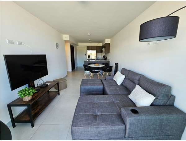 Alquiler apto amueblado, 2 hab. Condominio Altamira, San Pablo