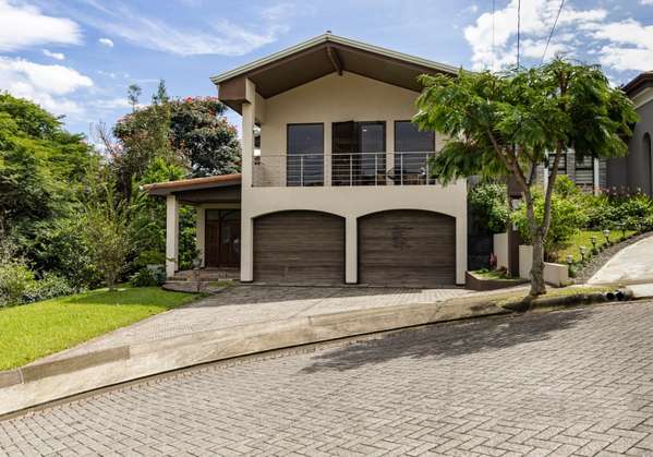 SE ALQUILA-Casa en Condomino Posada del Río, La Guácima, Alajuela-TMH