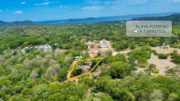OPORTUNIDAD. Venta de lote 2.500m2 a tan solo 5 Minutos de Playa Potrero -04