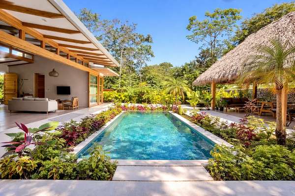 Luxury Modern Villa with Private Pool  in Santa Teresa 5 minutes to the Beach