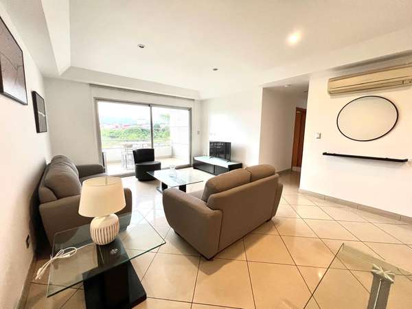 AMOBLADO EN ESCAZU CONDOMINIO 