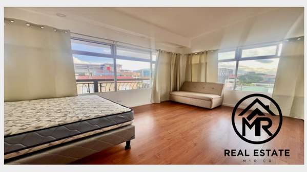 Alquiler de habitaciones en Exclusiva Residencia en San Pedro , Dent , baño privado y servicios 