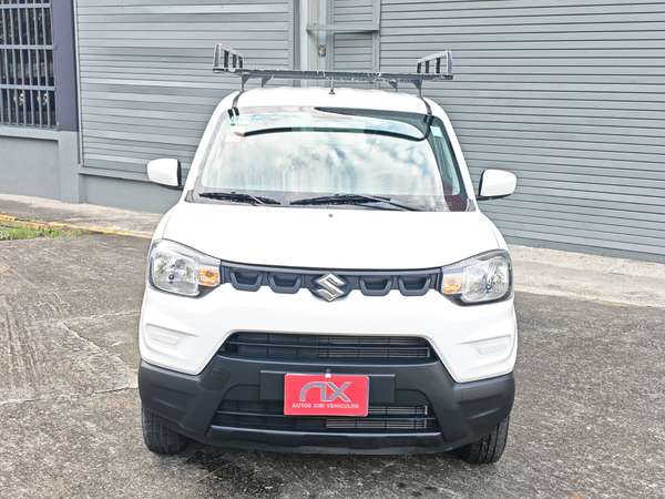 Suzuki S-Presso año 2025