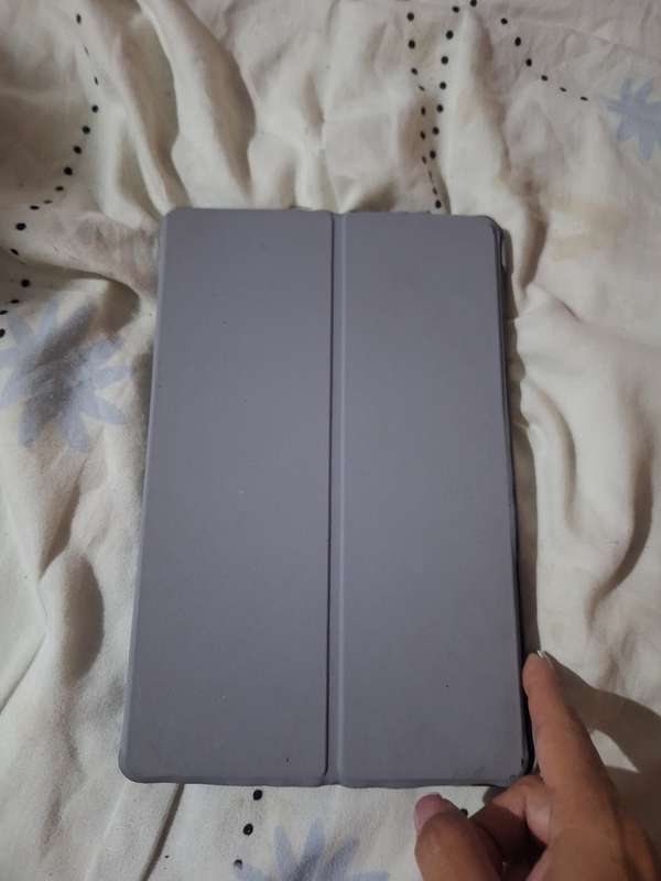 Lenovo M9