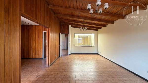 Se Alquila Apartamento en La Sabana Cerca de AM PM 3 Habitaciones Amplias mas Oficina y 2 Parqueos NJA1473JB