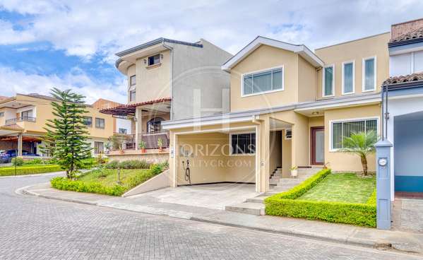 House for Sale in Lomas de Granadilla, Curridabat, Costa Rica — 4 Bedrooms and Covered Patio noj1271jb