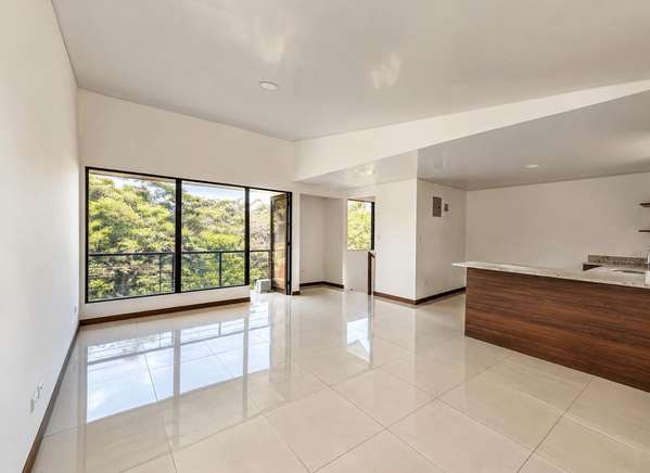 Venta de Casa Nueva para Estrenar en Birrisito de Paraís- Cartago.