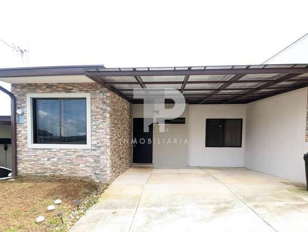 Casa en San Francisco de Heredia-Condominio. JRC1200