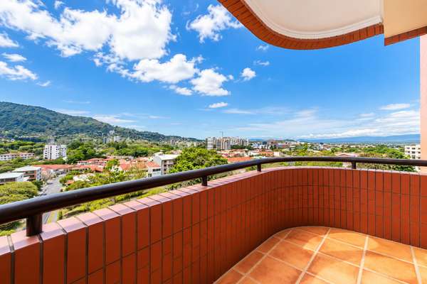 APARTAMENTO EN VENTA ESCAZÚ TREJOS MONTEALEGRE | 244 m² | VISTA PANORÁMICA