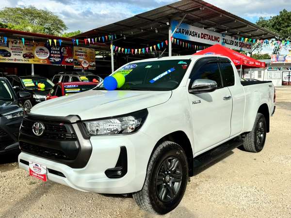 TOYOTA HILUX-2024-EXTRA CABINA-MANUAL-TDI-CAJA 6TA-