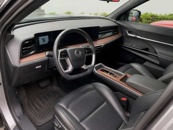 SsangYong TORRES 2025
