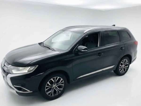 Mitsubishi OUTLANDER 2018