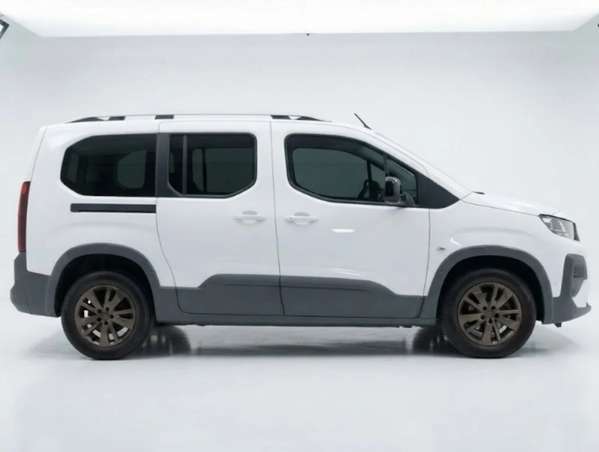 Peugeot RIFTER 2025