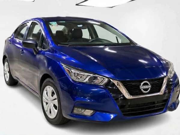 Nissan VERSA 2023