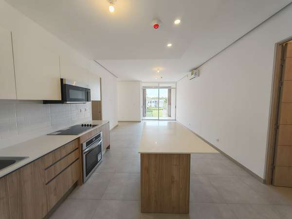 ALQUILER DE APARTAMENTO DE 3 HABITACIONES EN SANTA ANA