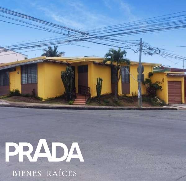 LOTE CON CASA PARA DEMOLER O REMODELAR EN SAN PEDRO