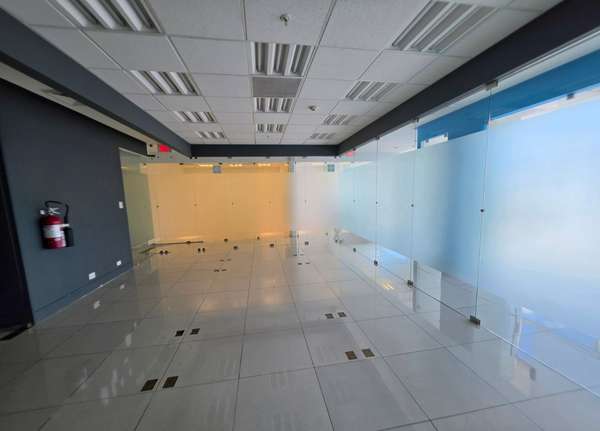 Oficinas cómodas y modernas en San Pedro Montes de Oca, San José
