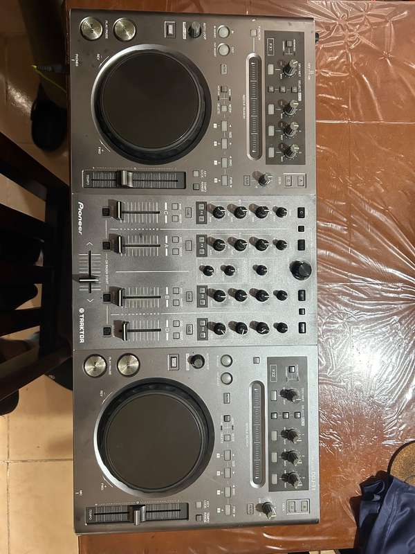 Pionner DDJ-T1