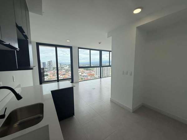 ALQUILER DE APARTAMENTO EN SABANA NORTE LINEA BLANCA 