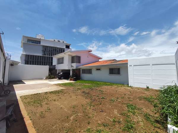 Casa en venta en Llorente de Tibás, Uso de Suelo Mixto ID: 42886 - APR