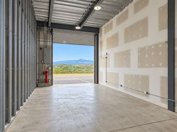 Ofibodega en Guachipelín