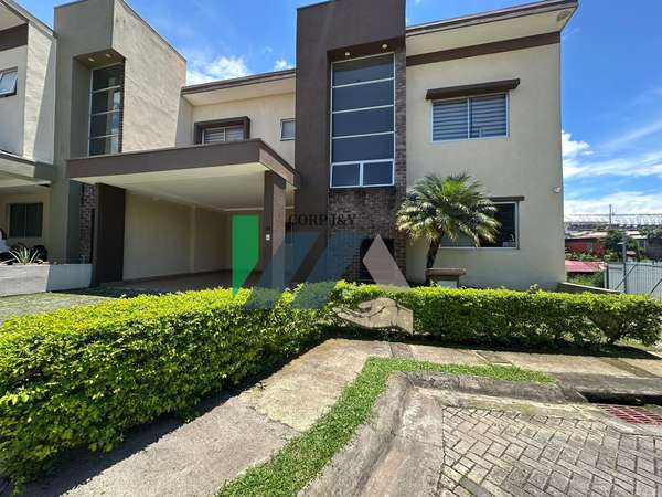 Alquiler de Casa en Heredia Mercedes 