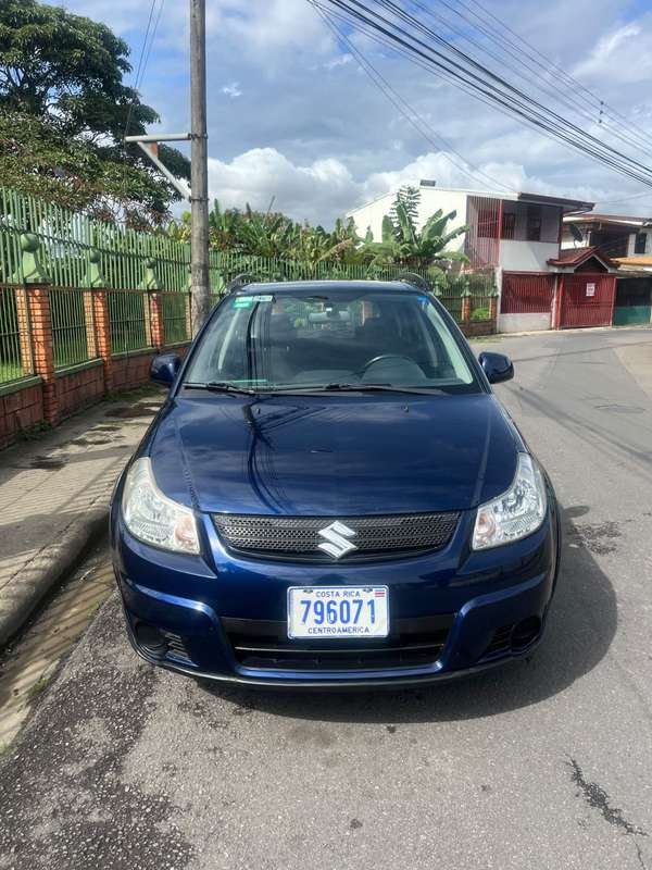 Se vende Suzuki SX4