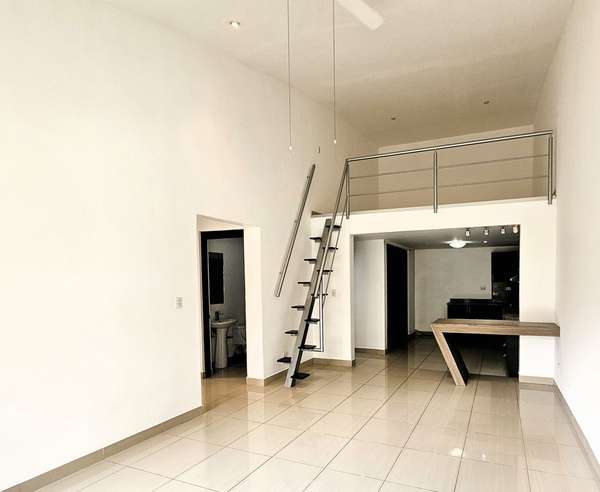 Venta de Apartamento 2 Habitaciones, 2 mezanines, 2 baños completos, 2 parqueos 