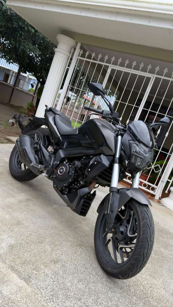 Dominar 400cc año 2021