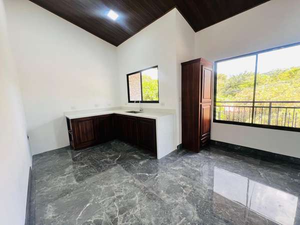 EXCLUSIVA CASA EN ALQUILER